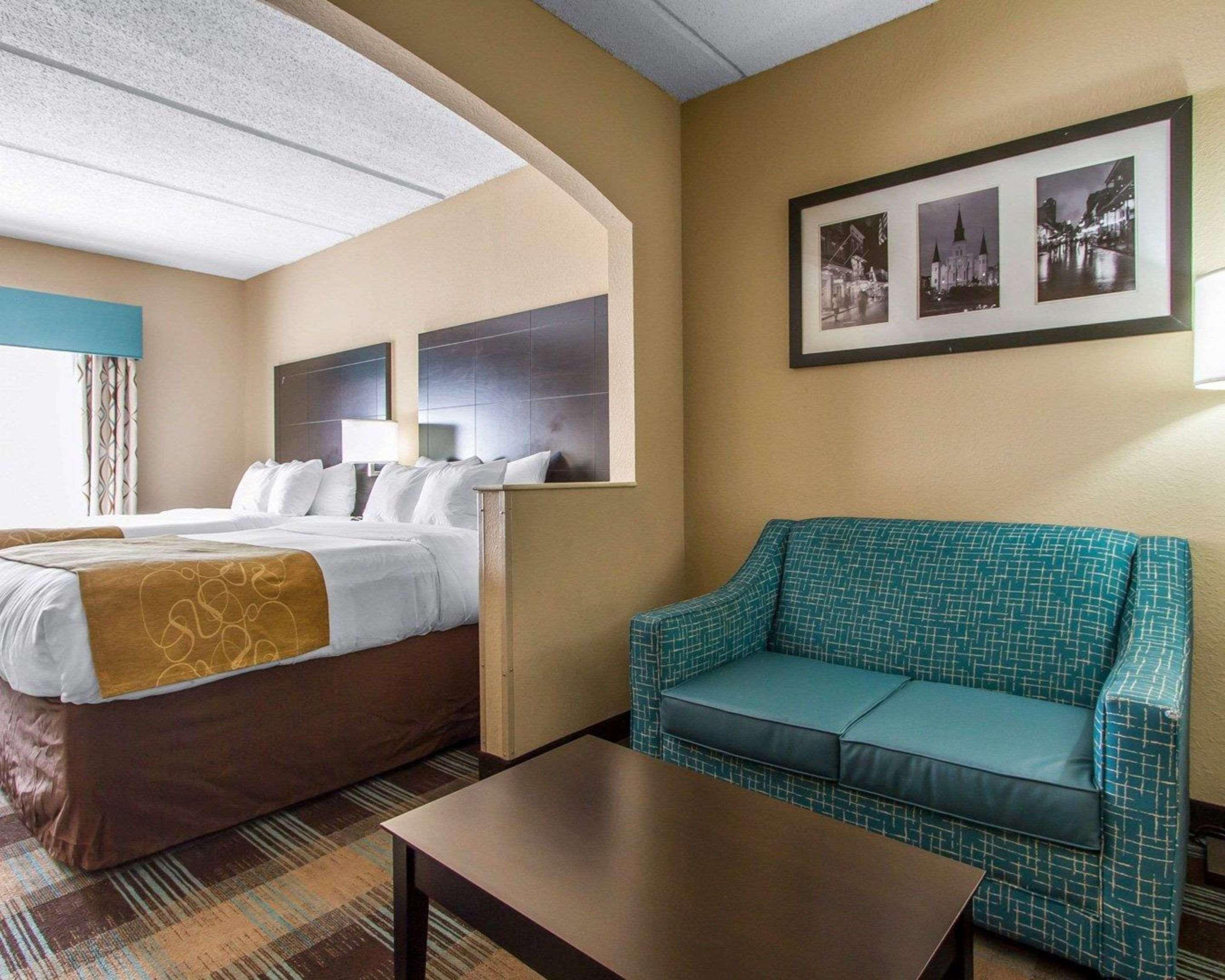 Comfort Suites Airport Kenner Exterior photo