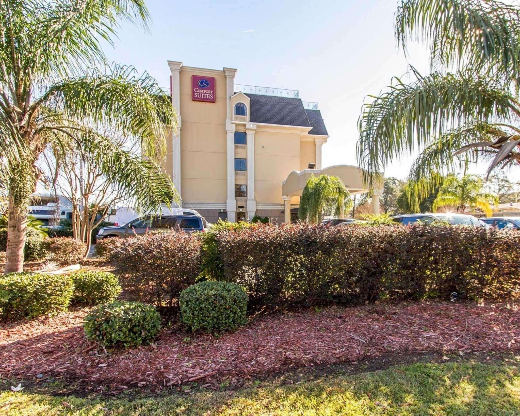 Comfort Suites Airport Kenner Exterior photo